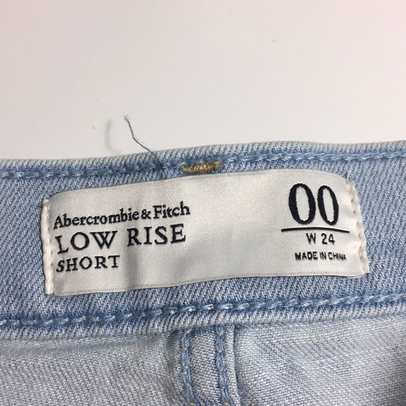 A&F Low Rise Shorts - Picture 3 of 3
